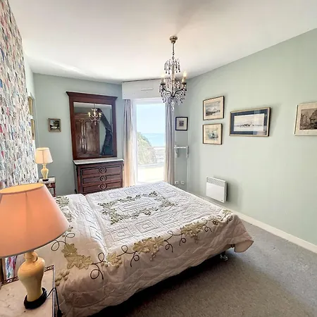 Magnifique En Front De Avec Parking Et Wi-fi A - Fr-1-361-516 * Granville