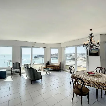 Magnifique En Front De Avec Parking Et Wi-fi A - Fr-1-361-516 Apartment Granville