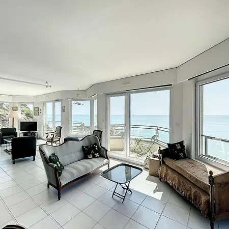 Magnifique En Front De Avec Parking Et Wi-fi A - Fr-1-361-516 *